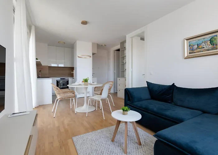 Enmari - Stylish Flat Near Center Apartament Zadar