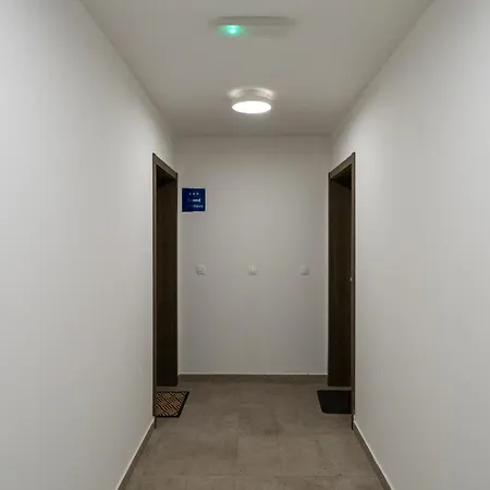 Enmari - Stylish Flat Near Center *