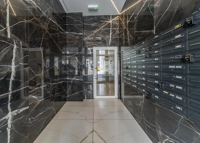 Apartmán Enmari - Stylish Flat Near Center