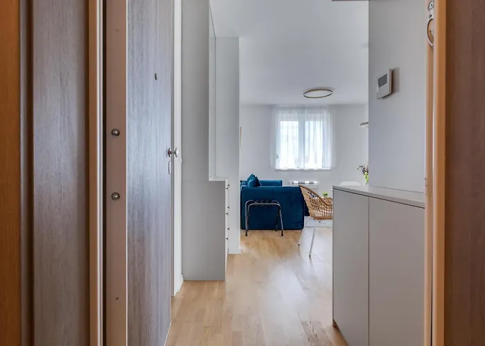 Enmari - Stylish Flat Near Center Apartmán *