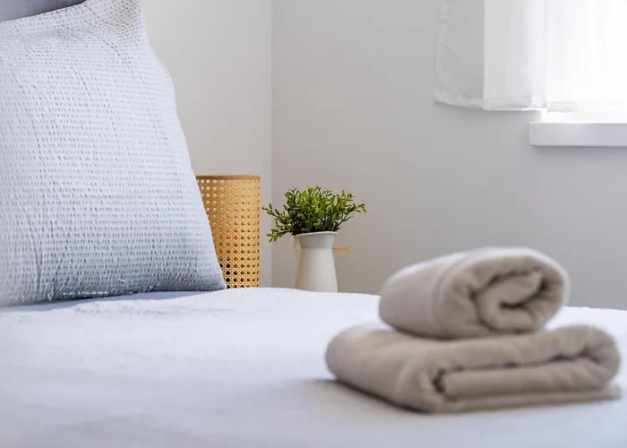 Apartmán Enmari - Stylish Flat Near Center