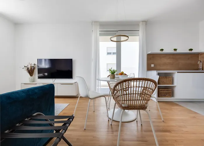 Enmari - Stylish Flat Near Center * Zadar