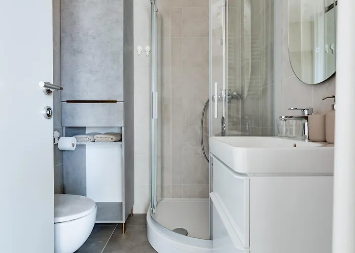 Enmari - Stylish Flat Near Center *